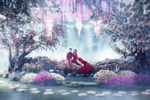 无限翻滚小球